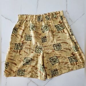 NWT Stunt Collection Women's 100% Silk Shorts Sz Large multicolored Tan